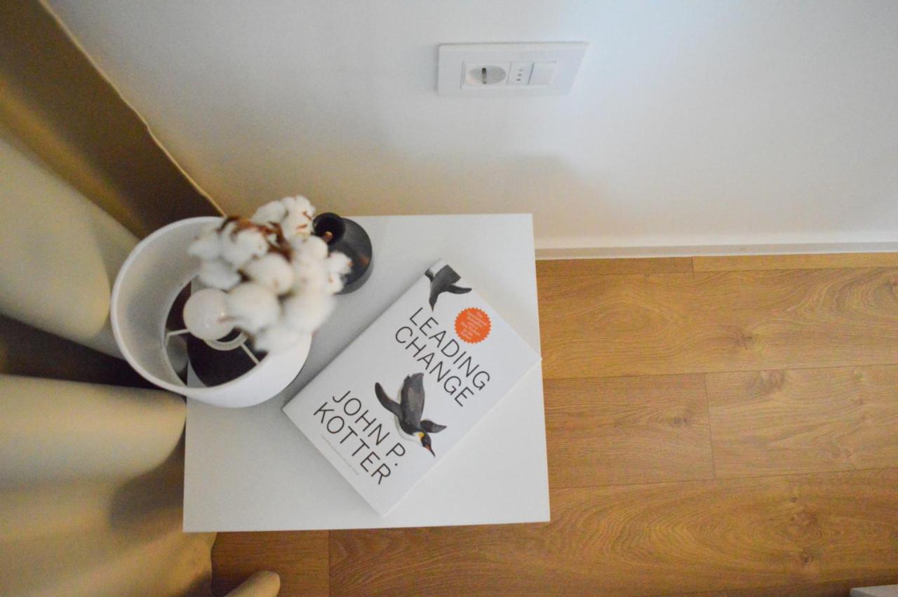 The Black & White Oasis Beograd Ngoại thất bức ảnh